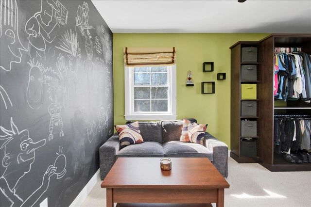 176 Boulder Hill Drive, Shelburne, VT 05482