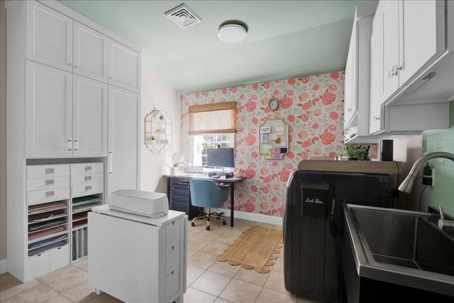 176 Boulder Hill Drive, Shelburne, VT 05482