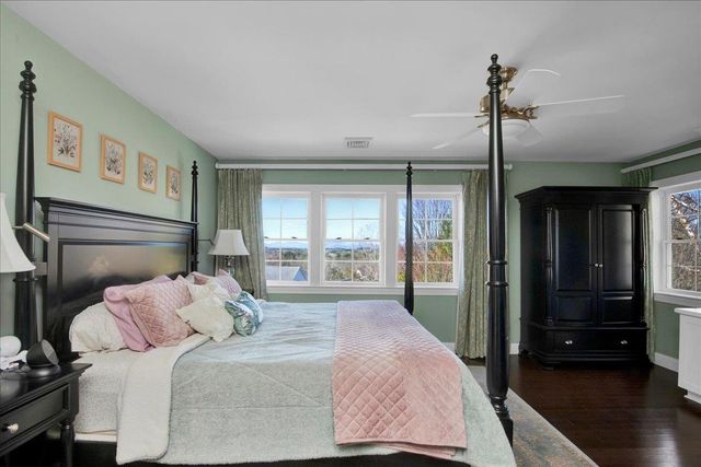 176 Boulder Hill Drive, Shelburne, VT 05482