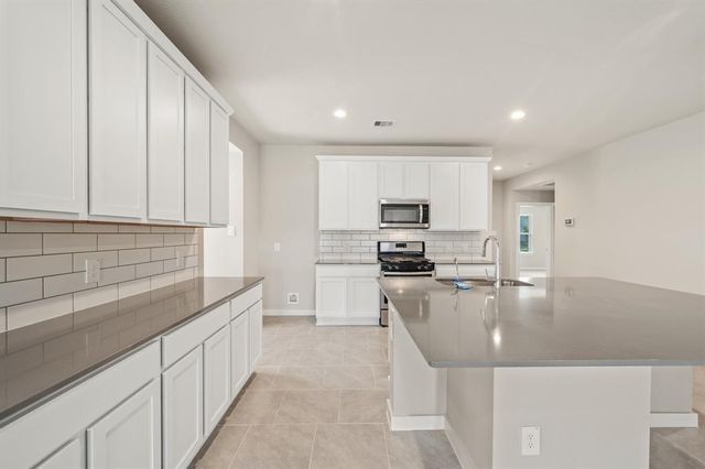 29422 Pikes Peak Drive, Katy, TX 77494