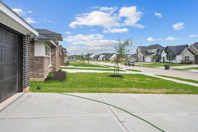 29422 Pikes Peak Drive, Katy, TX 77494