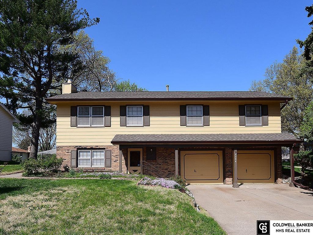 5306 S 106Th Street, Omaha, NE 68127