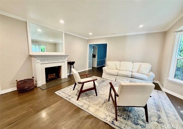 12454 Kling, Studio City, CA 91604