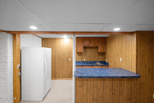 2252 Cedarwood Drive, Maumee, OH 43537