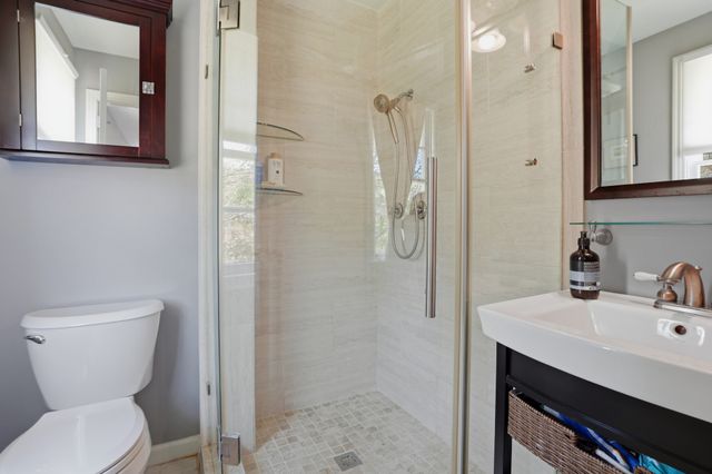815 Rodney Dr, Nashville, TN 37205
