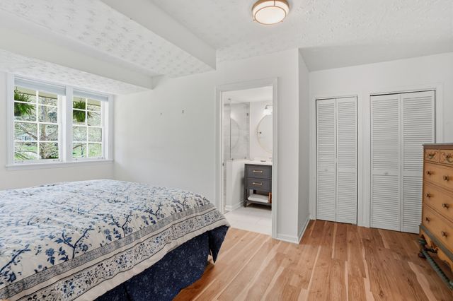 815 Rodney Dr, Nashville, TN 37205