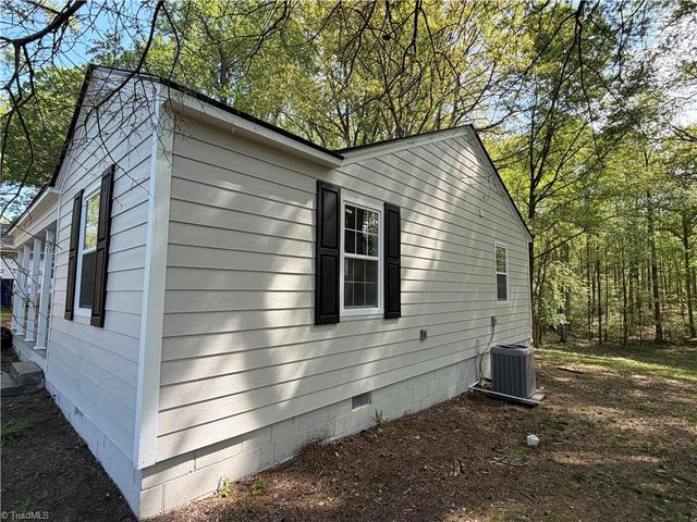 508 Moore Drive, Lexington, NC 27292