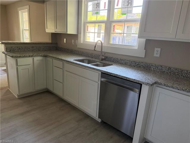 508 Moore Drive, Lexington, NC 27292