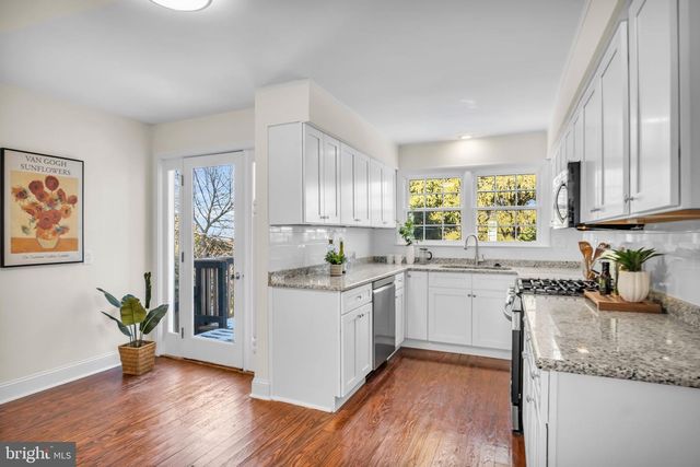 1059 HILLSIDE DR, York, PA 17403