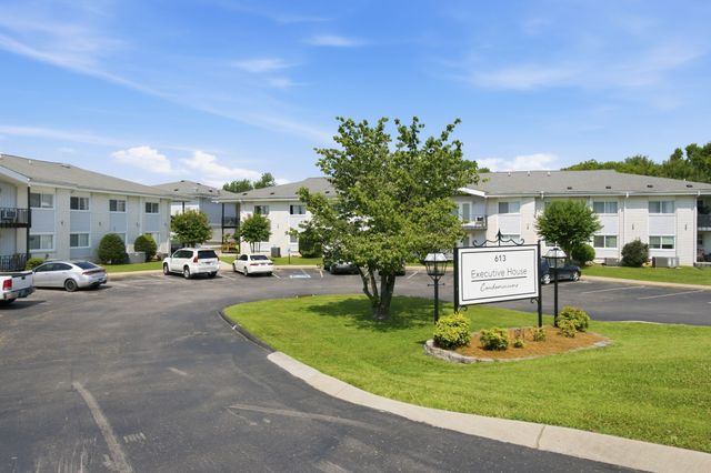 613 Hillsboro Rd Apt D28, Franklin, TN 37064