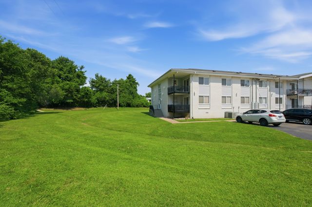 613 Hillsboro Rd Apt D28, Franklin, TN 37064