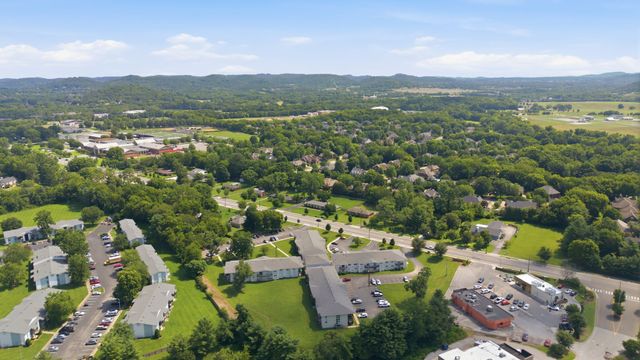 613 Hillsboro Rd Apt D28, Franklin, TN 37064