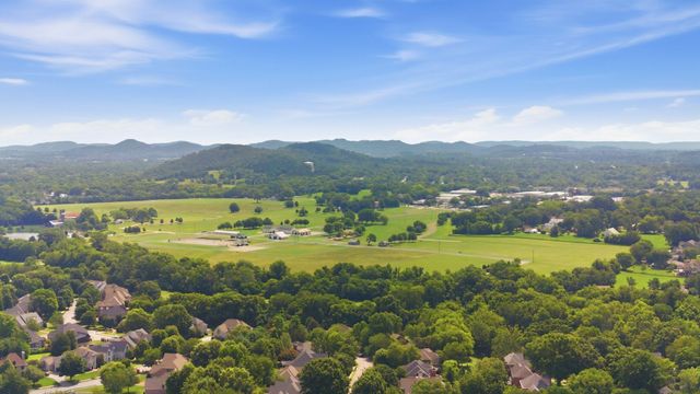 613 Hillsboro Rd Apt D28, Franklin, TN 37064