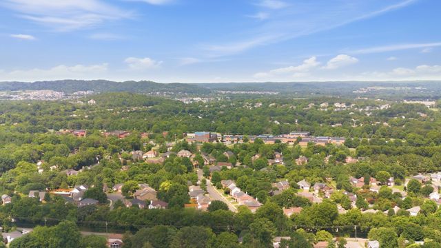 613 Hillsboro Rd Apt D28, Franklin, TN 37064