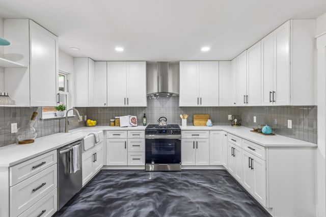 8921 Corran Ferry DR, Austin, TX 78749