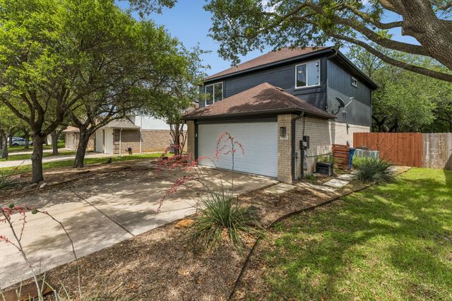 8921 Corran Ferry DR, Austin, TX 78749