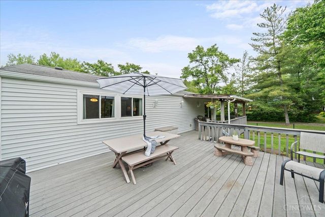 6771 Kentford Court, Cincinnati, OH 45233