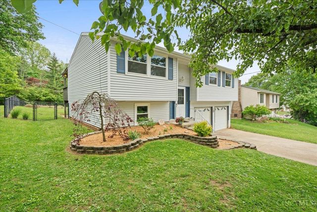 6771 Kentford Court, Cincinnati, OH 45233