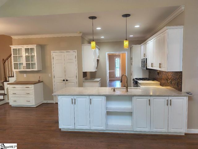 305 Beckworth Drive, Taylors, SC 29687