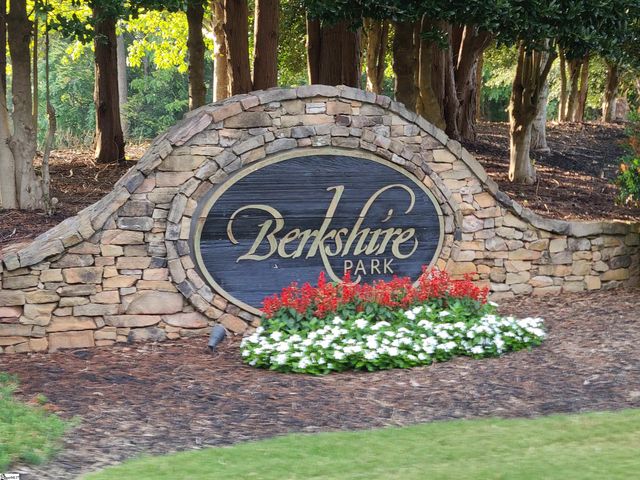 305 Beckworth Drive, Taylors, SC 29687
