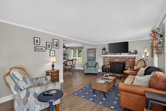 19 Majocka Dr, Westport, MA 02790