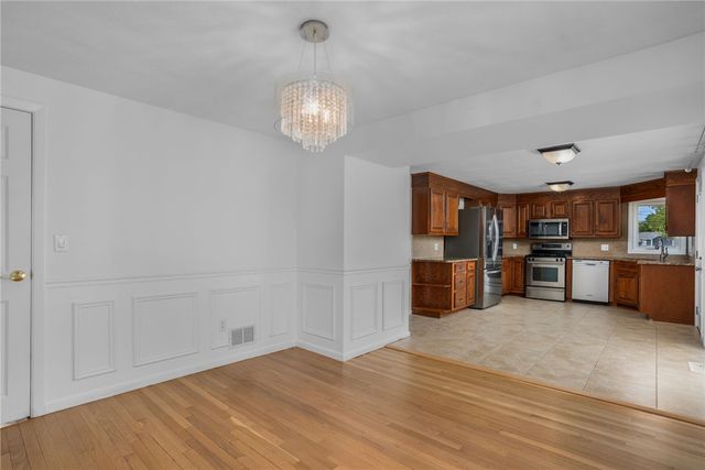 80 Killey Avenue, Warwick, RI 02889