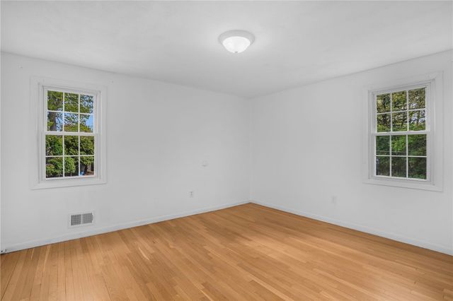 80 Killey Avenue, Warwick, RI 02889