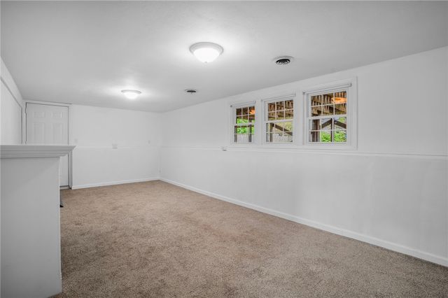 80 Killey Avenue, Warwick, RI 02889