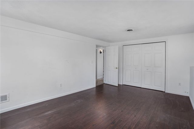 80 Killey Avenue, Warwick, RI 02889