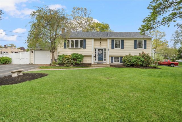 80 Killey Avenue, Warwick, RI 02889