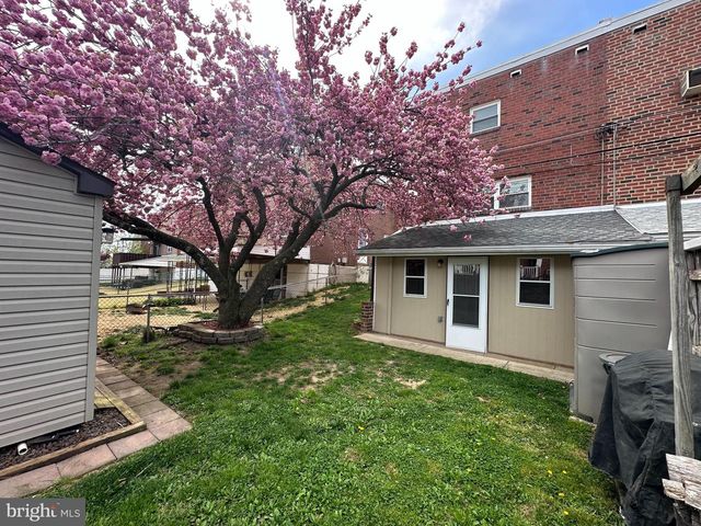 133 MEADOW LN, Philadelphia, PA 19154