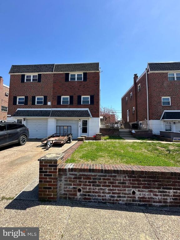 133 MEADOW LN, Philadelphia, PA 19154
