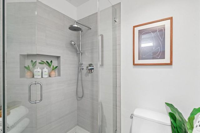 320 Vallejo Drive 22, Millbrae, CA 94030