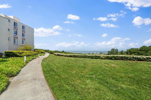 320 Vallejo Drive 22, Millbrae, CA 94030