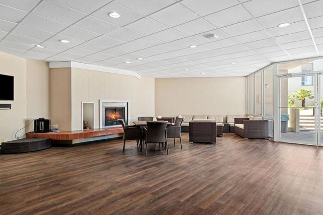 320 Vallejo Drive 22, Millbrae, CA 94030