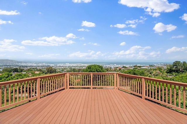 320 Vallejo Drive 22, Millbrae, CA 94030