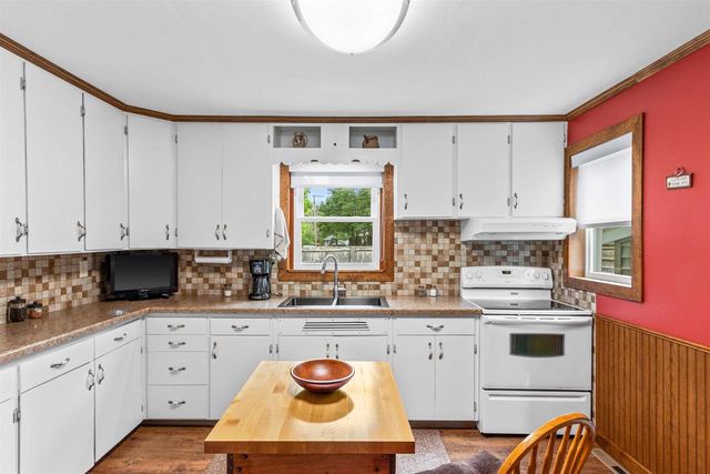 4831 N Beach Road, Wisconsin Rapids, WI 54494
