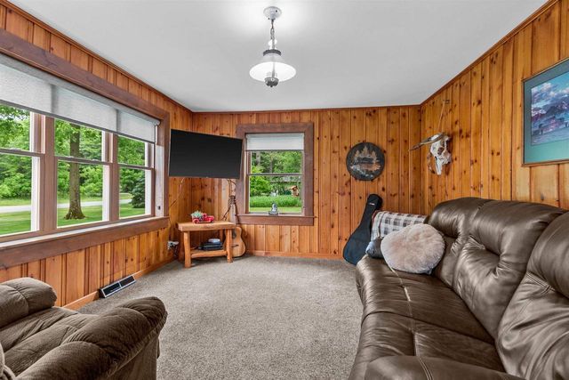 4831 N Beach Road, Wisconsin Rapids, WI 54494