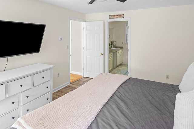 9 Catherine Ave, Franklin, MA 02038