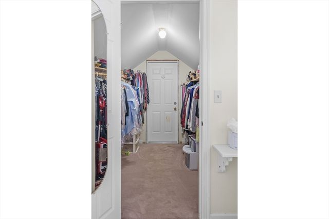 9 Catherine Ave, Franklin, MA 02038