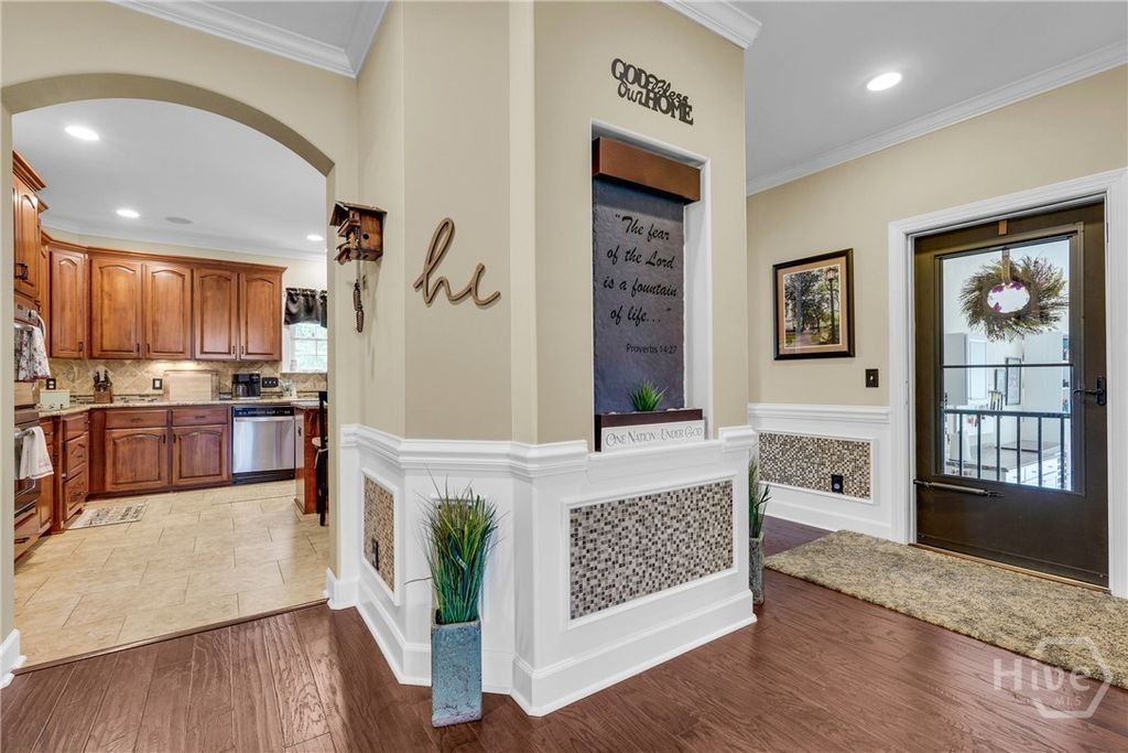 Image 13 of property listing at 4 Grand View Court, Pooler, GA 31322