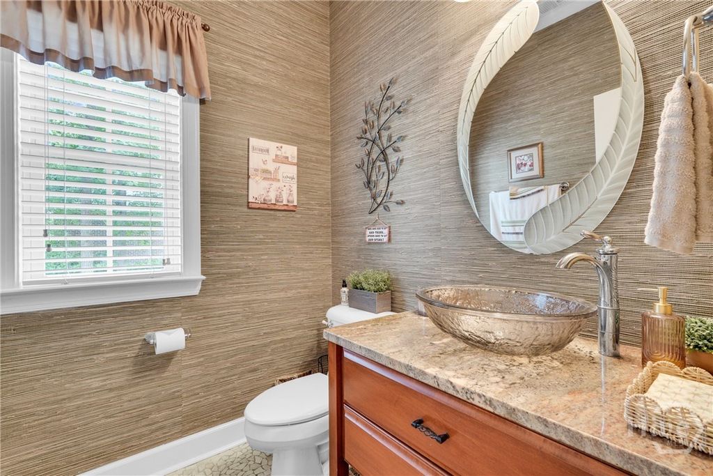 Image 17 of property listing at 4 Grand View Court, Pooler, GA 31322