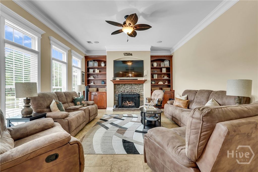 Image 19 of property listing at 4 Grand View Court, Pooler, GA 31322