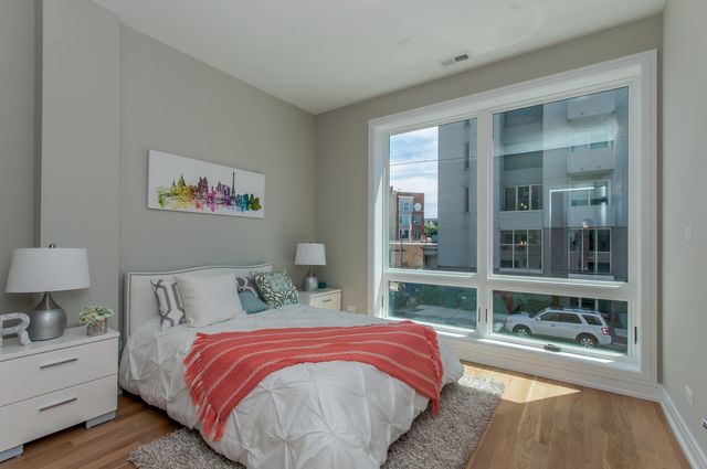 650 N Morgan Street 202, Chicago, IL 60642