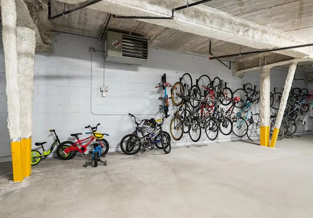 650 N Morgan Street 202, Chicago, IL 60642