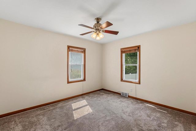 262 W North Street, Juneau, WI 53039