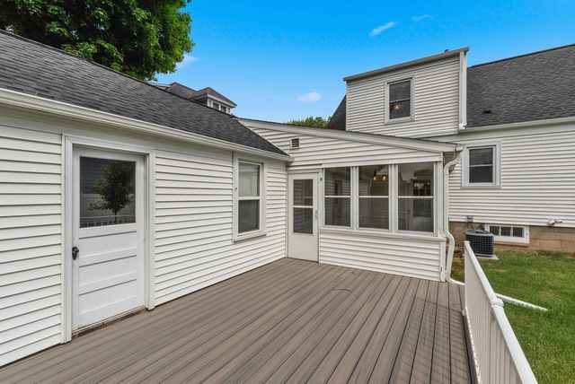 262 W North Street, Juneau, WI 53039