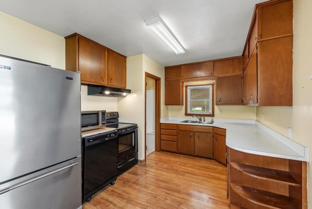 262 W North Street, Juneau, WI 53039