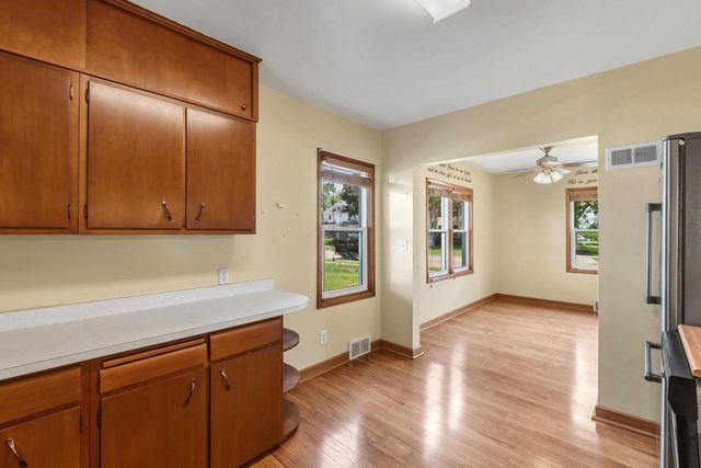 262 W North Street, Juneau, WI 53039
