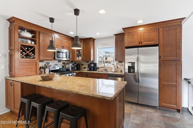 526 End Avenue, Avon-by-the-sea, NJ 07717
